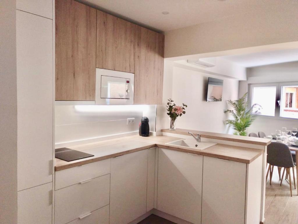 Apartamento Turistico Clavellinas IV Касерес Экстерьер фото